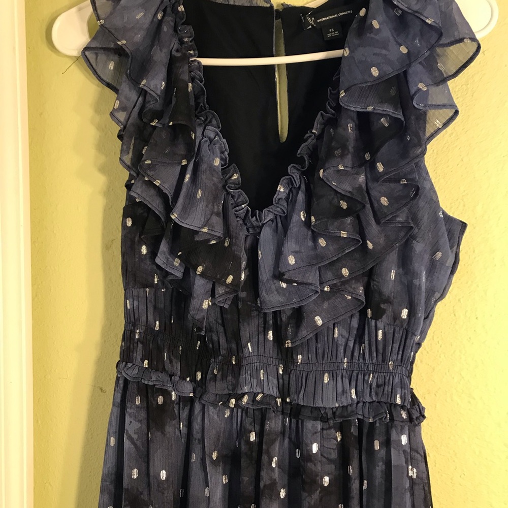 Women INC Dress with Ruffles around front top and bottom. Size PS Brand New.